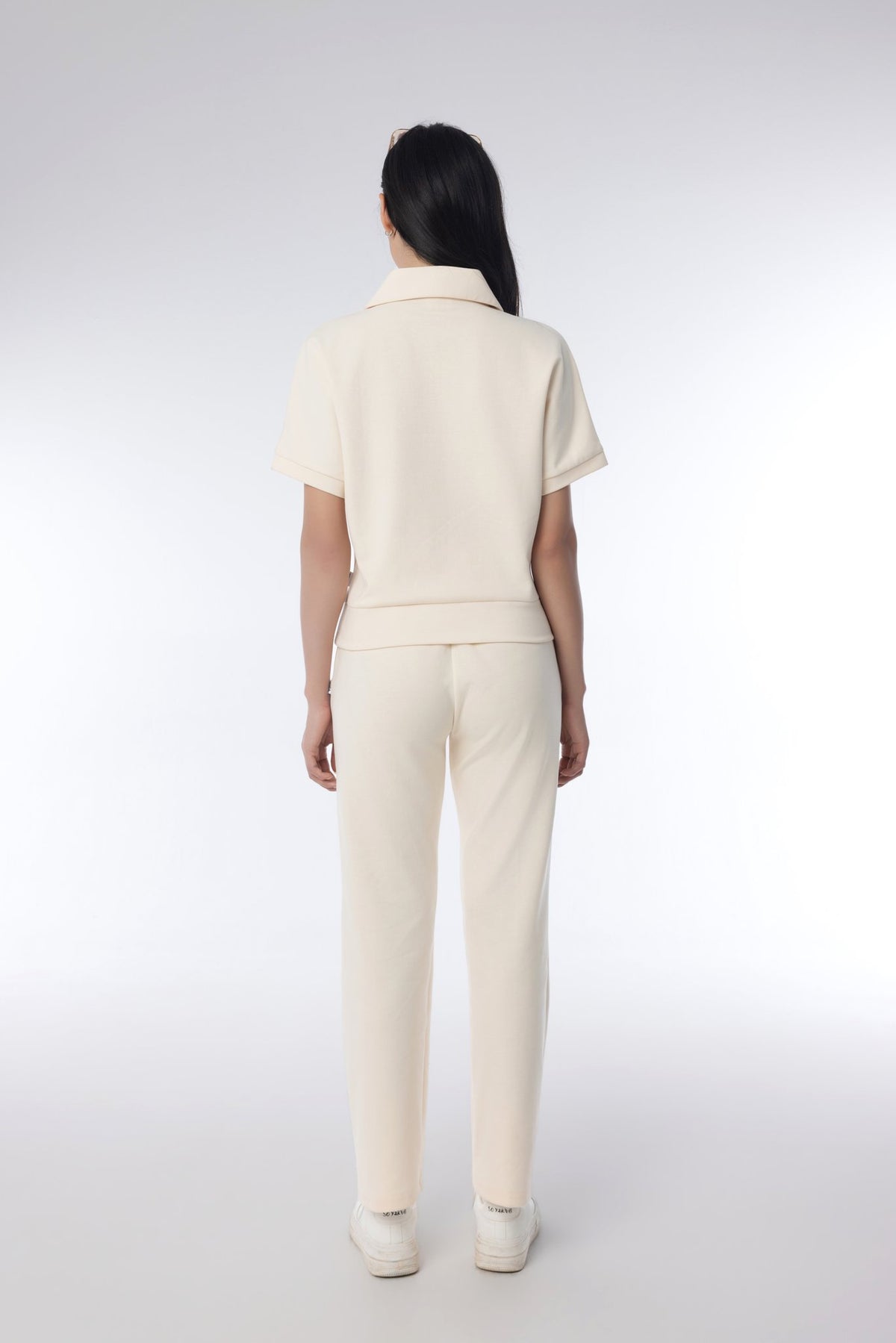SET BỘ DÀI BORA HALFZIP NGẮN TAY